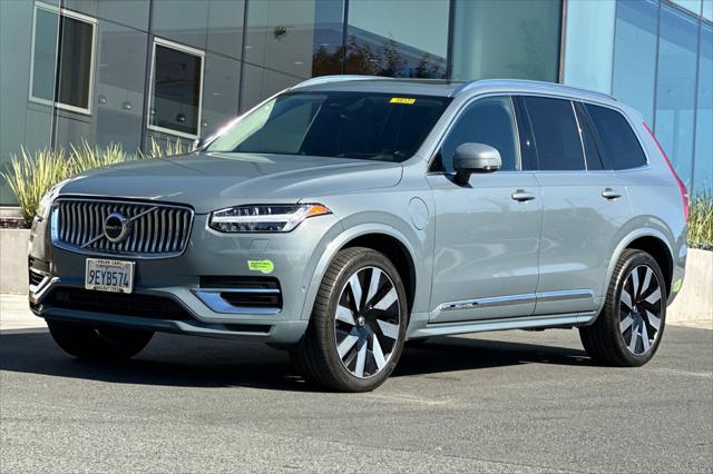 2023 Volvo XC90 Recharge T8 Ultimate Bright Theme 7-Seater