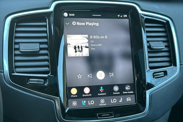 2023 Volvo XC90 Recharge T8 Ultimate Bright Theme 7-Seater