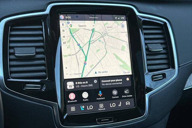 2023 Volvo XC90 Recharge T8 Ultimate Bright Theme 7-Seater