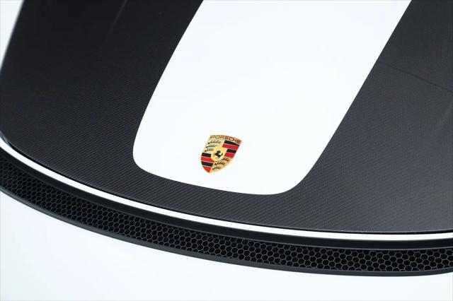 2025 Porsche 718 Cayman GT4 RS