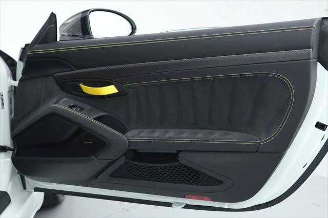 2025 Porsche 718 Cayman GT4 RS
