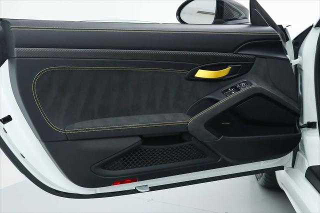 2025 Porsche 718 Cayman GT4 RS