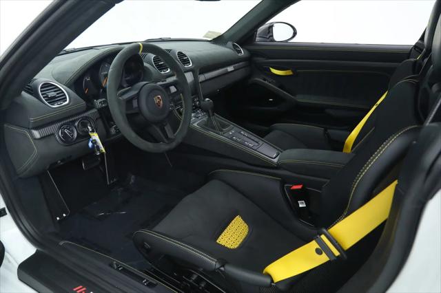2025 Porsche 718 Cayman GT4 RS