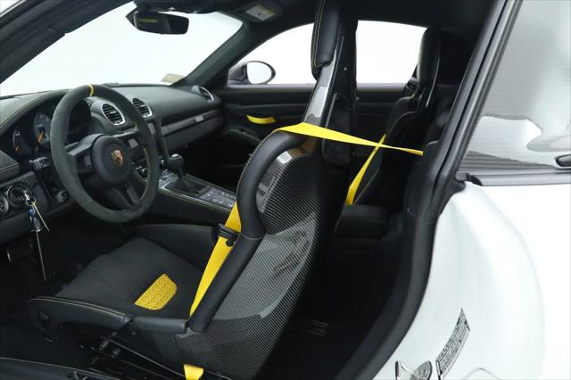 2025 Porsche 718 Cayman GT4 RS