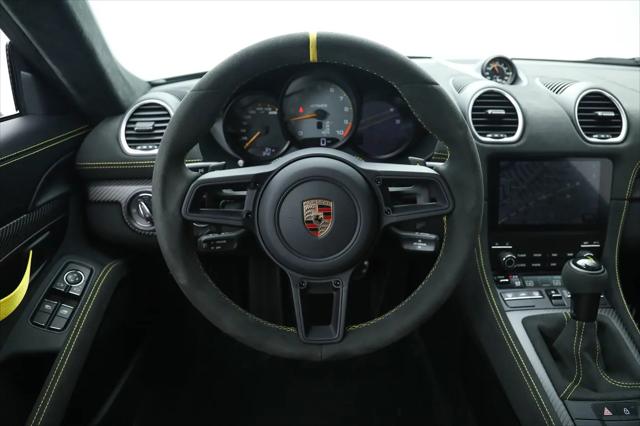 2025 Porsche 718 Cayman GT4 RS