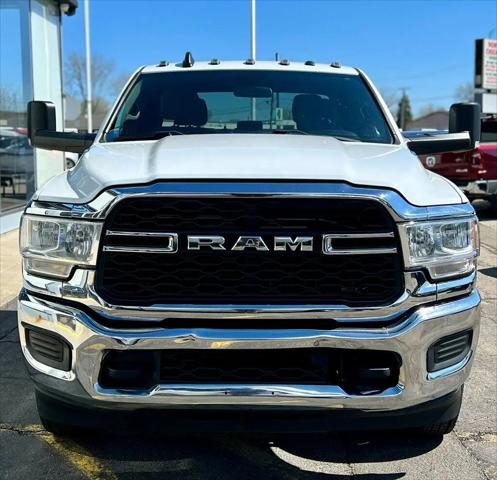 2022 Ram 3500 Tradesman/SLT/Laramie/Limited