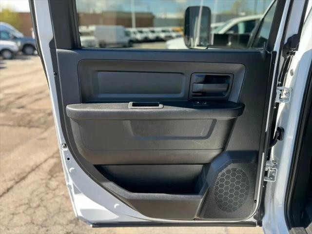 2022 Ram 3500 Tradesman/SLT/Laramie/Limited