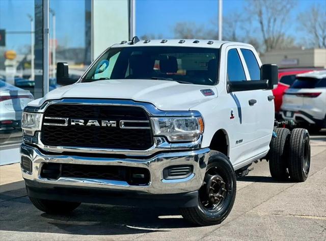 2022 Ram 3500 Tradesman/SLT/Laramie/Limited