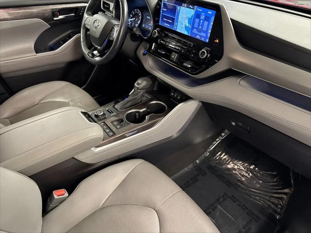 2020 Toyota Highlander Platinum