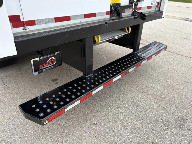 2022 Ford E-350 Cutaway Base