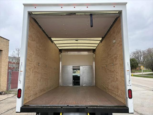 2022 Ford E-350 Cutaway Base