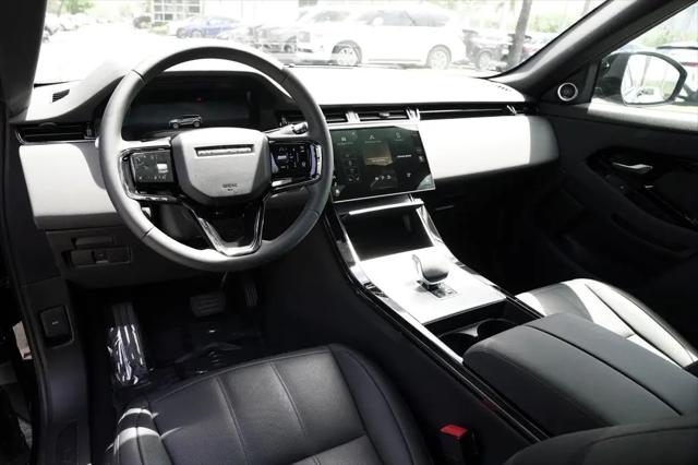 2024 Land Rover Range Rover Evoque Core S