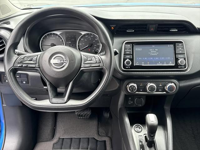 2024 Nissan Kicks S Xtronic CVT