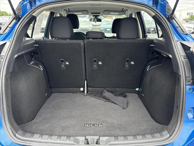 2024 Nissan Kicks S Xtronic CVT