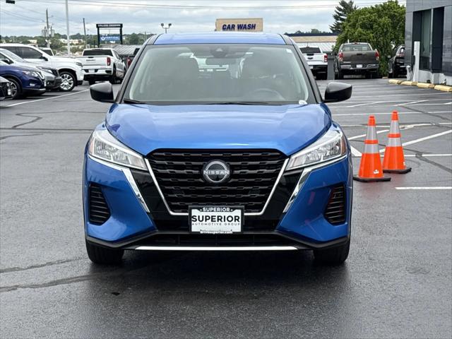2024 Nissan Kicks S Xtronic CVT