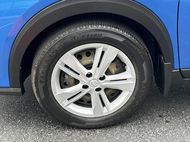 2024 Nissan Kicks S Xtronic CVT