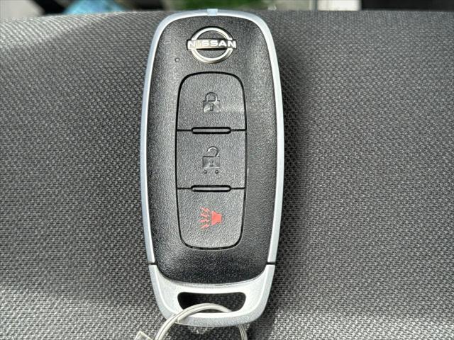 2024 Nissan Kicks S Xtronic CVT