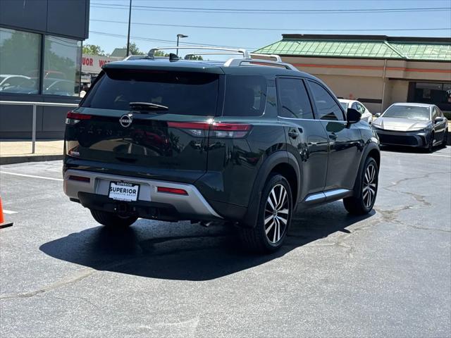 2025 Nissan Pathfinder Platinum FWD