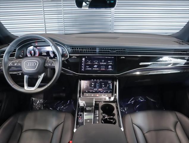 2025 Audi Q8 Premium 55 TFSI quattro
