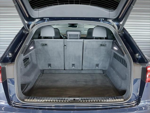 2025 Audi Q8 Premium 55 TFSI quattro