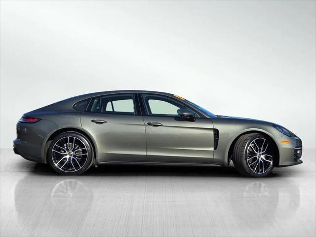 2022 Porsche Panamera Platinum Edition