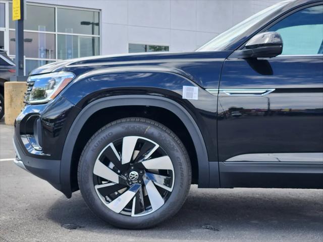 2026 Volkswagen Atlas Cross Sport SE with Technology