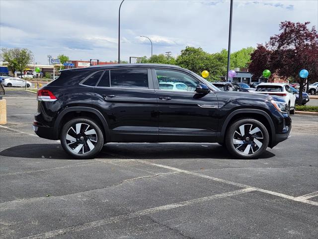 2026 Volkswagen Atlas Cross Sport SE with Technology