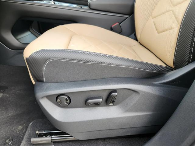 2026 Volkswagen Atlas Cross Sport SE with Technology