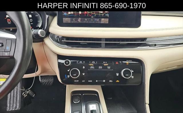 2023 INFINITI QX60 LUXE