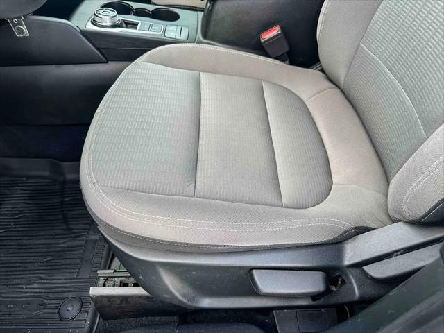 2022 Ford Escape S