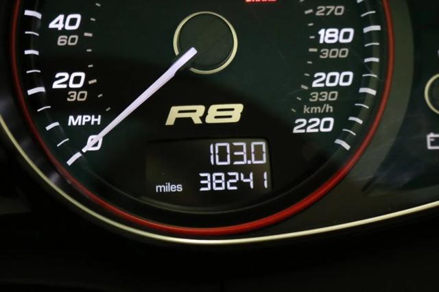 2012 Audi R8 5.2