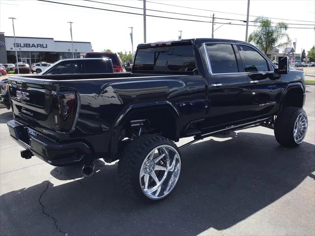 2022 GMC Sierra 2500HD 4WD Crew Cab Standard Bed Denali