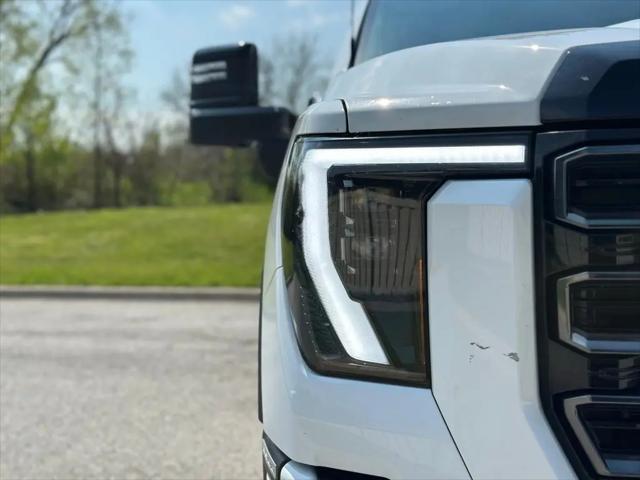 2024 GMC Sierra 2500HD 4WD Crew Cab Standard Bed AT4