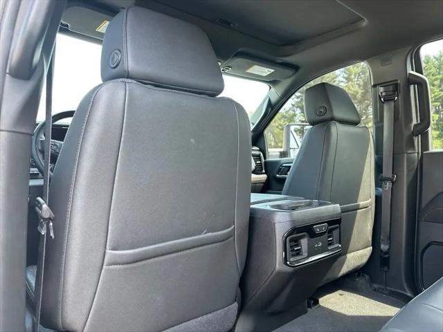 2024 GMC Sierra 2500HD 4WD Crew Cab Standard Bed AT4