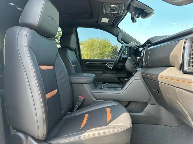 2024 GMC Sierra 2500HD 4WD Crew Cab Standard Bed AT4