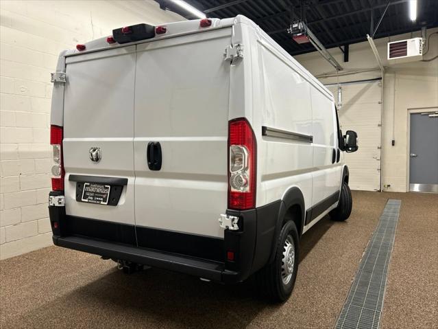 2025 Ram ProMaster 2500 Cargo Van Tradesman Low Roof 136 WB w/Pass Seat