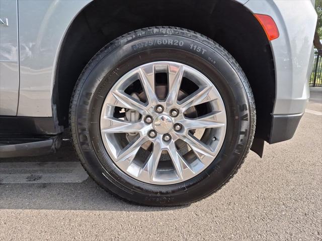 2024 Chevrolet Suburban 2WD Premier