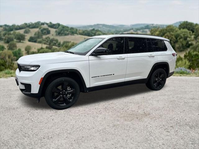 2023 Jeep Grand Cherokee L Altitude 4x2