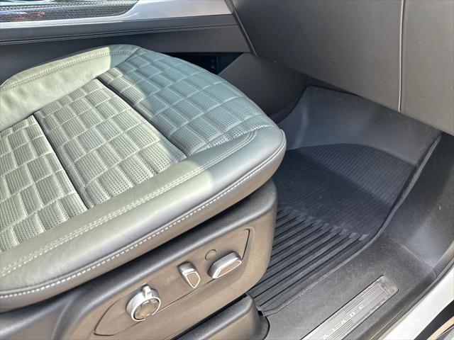 2025 Cadillac Escalade V-Series