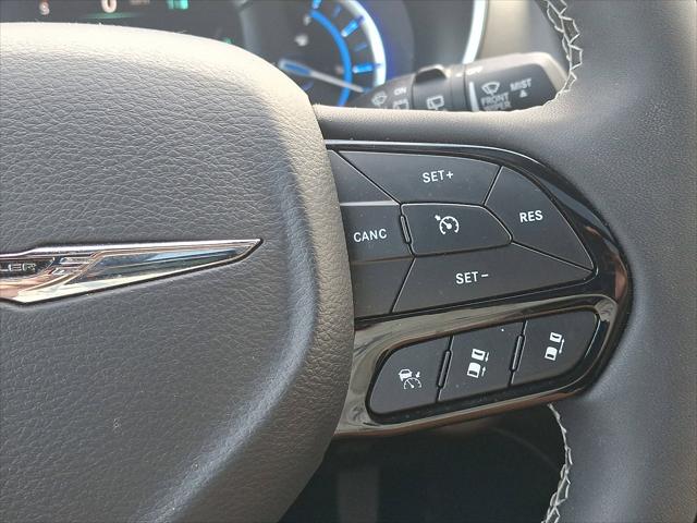2023 Chrysler Pacifica Hybrid Limited