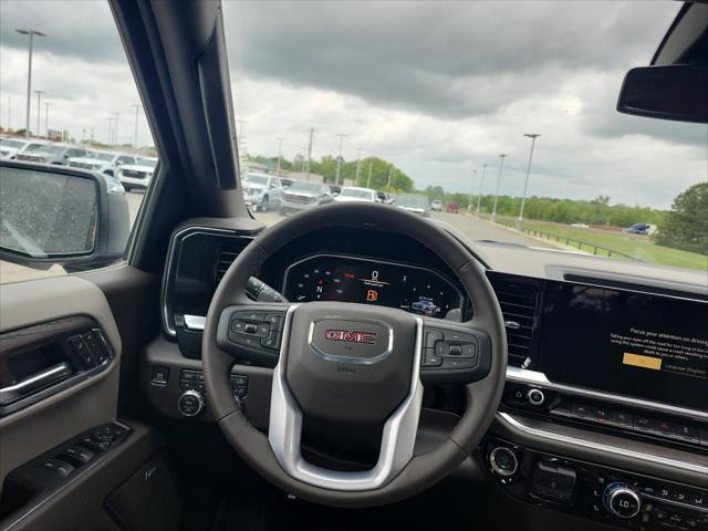 2026 GMC Sierra 1500 Crew Cab, Short Bed, SLT, 4WD