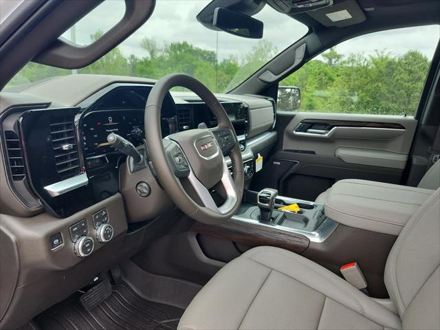 2026 GMC Sierra 1500 Crew Cab, Short Bed, SLT, 4WD