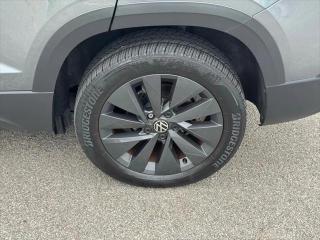2024 Volkswagen Taos 1.5T S