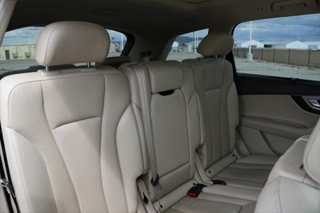 2019 Audi Q7 45 Premium