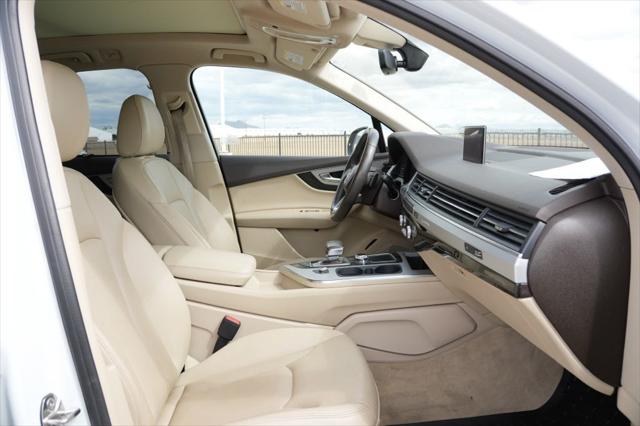2019 Audi Q7 45 Premium