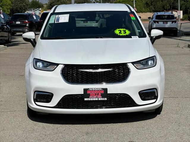 2023 Chrysler Pacifica Hybrid Touring L
