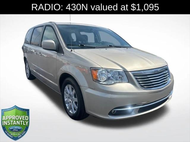 2016 Chrysler Town & Country Touring for sale in Cincinnati, OH