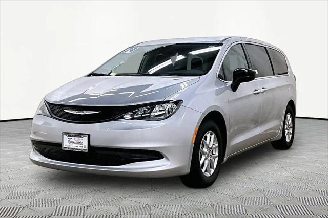 2024 Chrysler Voyager LX for sale in Barrington, IL