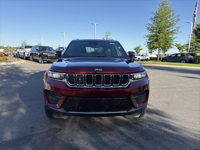 2025 Jeep Grand Cherokee Laredo X 4x4