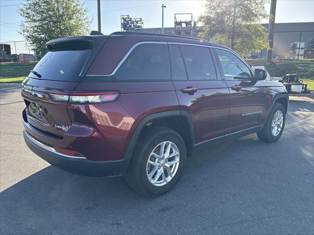 2025 Jeep Grand Cherokee Laredo X 4x4